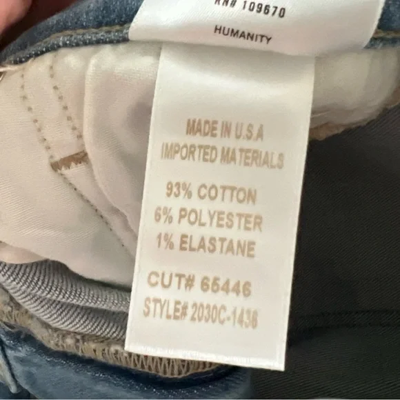 Citizens Of Humanity Light Wash Isola Cropped Boot Jeans - 24 - Picture 8 of 8